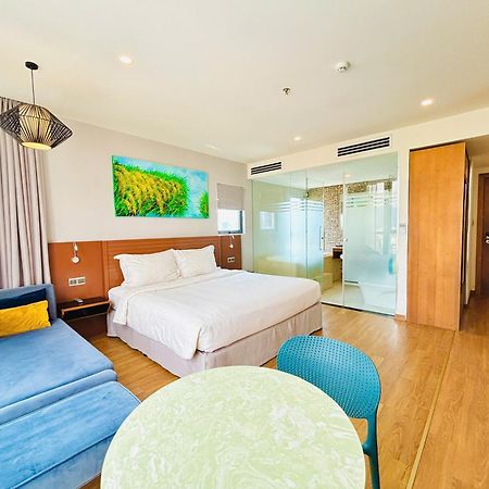 Nam Hotel & Residences Da Nang Exterior foto