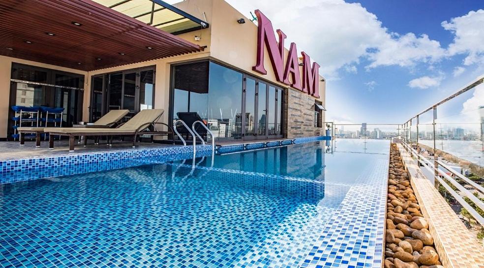 Nam Hotel & Residences Da Nang Exterior foto