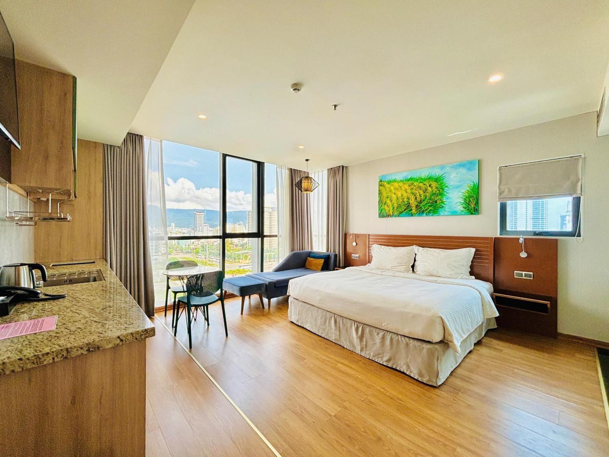 Nam Hotel & Residences Da Nang Exterior foto